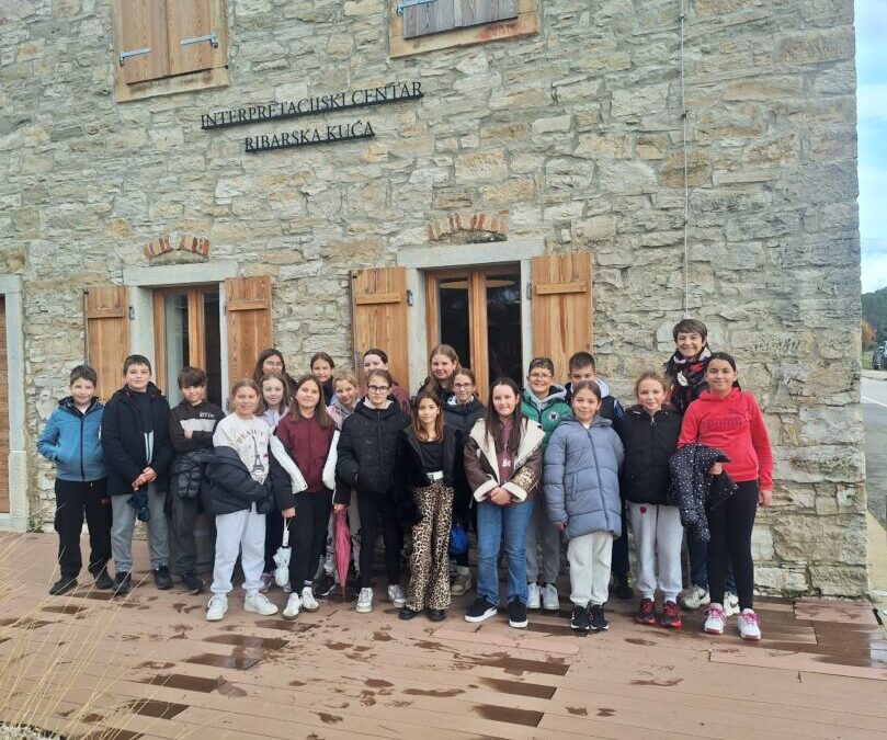 Pješke u Ribarsku kuću