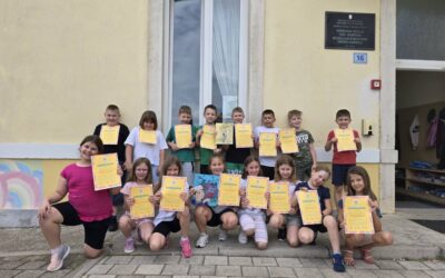 Kreativnost naših učenika nagrađena u projektu Naša mala knjižnica